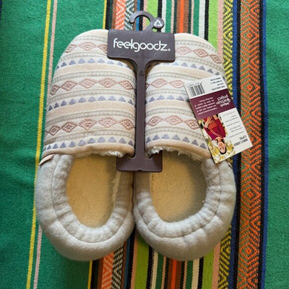 Feelgoodz Equinox Laidback women's slippers size small 6 - 7 NWT - Picture 2 of 6